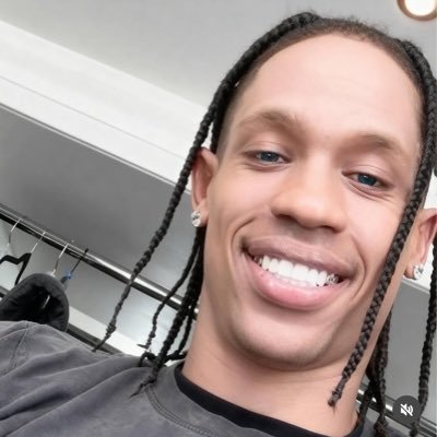 trxpfxnn's profile picture. exchange: https://t.co/HiM5OGlXYh