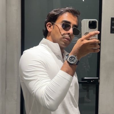 Az_Houli's profile picture. 