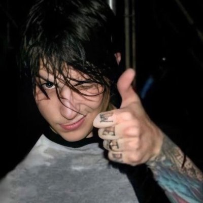lady gaga, michael jackson and mcr are my religion.