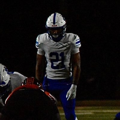 VinceAkridge21's profile picture. 5’10”180lbs| RB| c/o 27| 3.4 GPA|@Barron_Football|Head Coach: @BrannonTidwell| 40y: 4.7|#21|Personal #: 239-641-9006