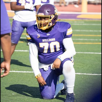 Double0antt's profile picture. co29 | D tackle | 5’8/245 | freshman | anthonyh9400@icloud.com | instagram https://t.co/7ieIw02XSC | double0antt?igsh=YnlhbnUxbjBvMDc4&utm_source=qr