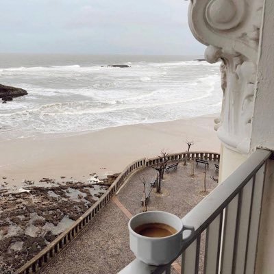 ad_78_0's profile picture. ..victory في حياةِ كل منّا لحظات لايعود المرءُ منها كما كان ابداً.