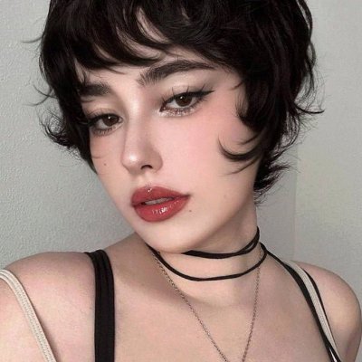 ghost girl / alt: @caveofjyuna
more content is here ⬃