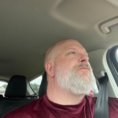 Father, Northeastern State University Grad. Go Riverhawks (Redmen when I was there) - Oklahoma State fan. Go Pokes!!! love hiking and working out.