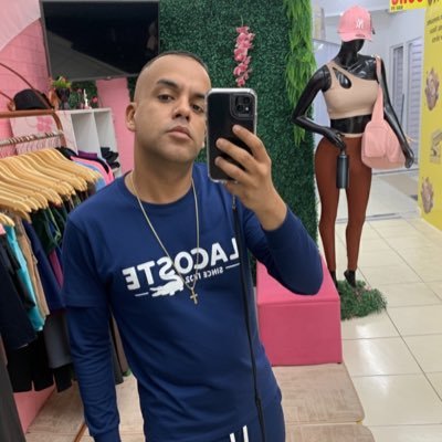 Novinhofeli's profile picture. 