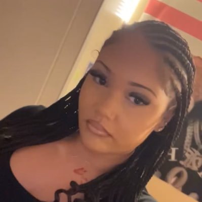 user018735's profile picture. dm me to empty ur pockets i dont do any type of fees or deposits.‼️ https://t.co/Sf34So0Jfi #findom #sugarbaby #sb