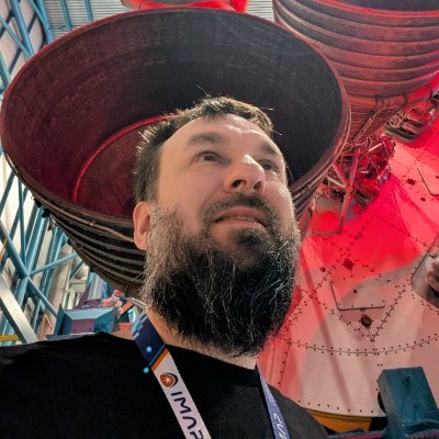 A lifelong learner.
I love to share my passions and hopefully I can teach you something new!
35 trips around the Sun
https://t.co/TZhKWsRjhI