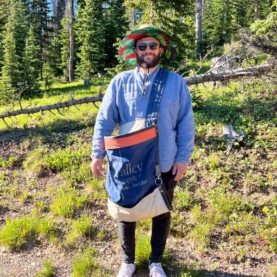 jakvalz's profile picture. Aspiring Software engineer studying web development