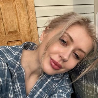 Nataliya7988's profile picture. Crimea is Ukraine 💙💛 #fuckputin... Victory 🙌 belongs to Ukraine 🇺🇦