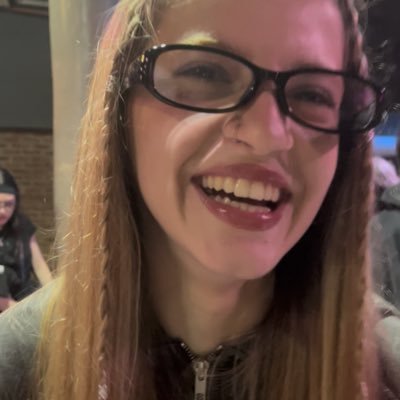 gutsdominguez's profile picture. —for tini & brisa 🫂 12/05 - 22/06 @portalbrizer