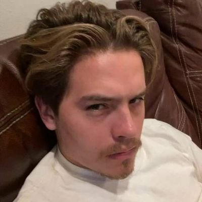 eu sou o maior (e único) fã do noah centineo como ken masters