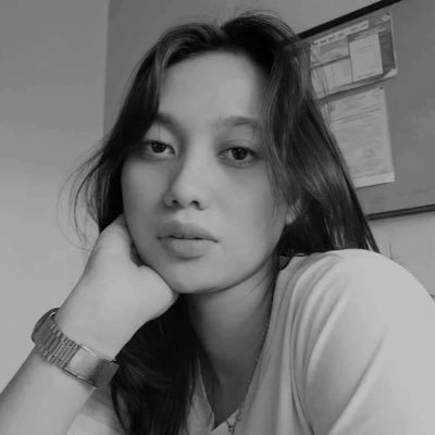 scheolgee's profile picture. Instagram: velvetlugee