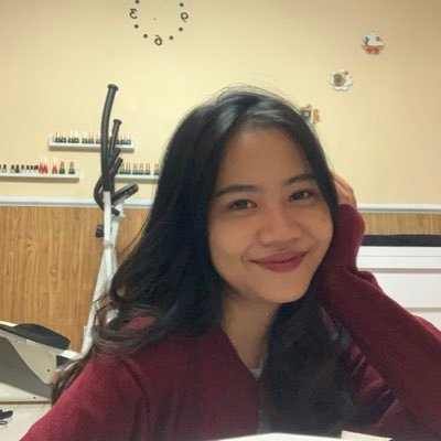 lifeofdanur's profile picture. 