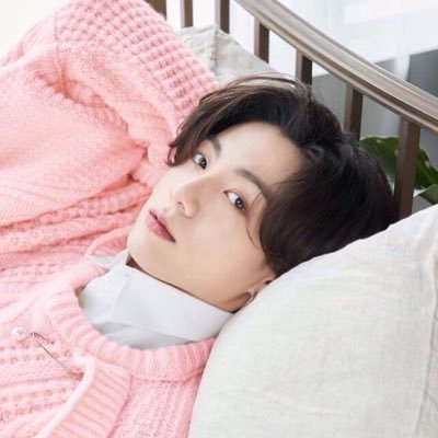 mishyjeons's profile picture. for bangtan ! ෆ 아포방포 ๋࣭ ⊹ ࣪ ˖ 𖤐 saw hobi '25 | ahs '23 | bws '25 mnl ★