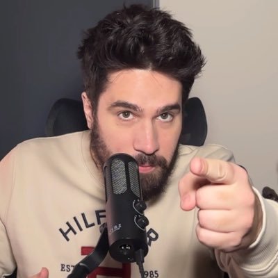 Escrevo sobre games e falo sobre a lore de jogos sci-fi no YouTube | Bonfire: https://t.co/BViQ6B7qtq