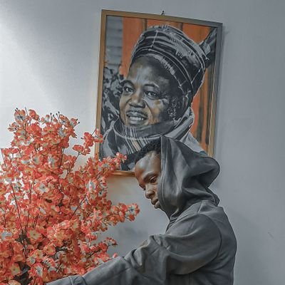 hazeez1015's profile picture. You give loyalty, you'll get it back✍️