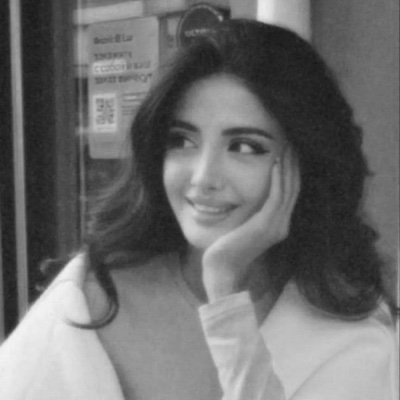 yasey1j5's profile picture. مادمت تمشي مستقيماً.. فلا تبالي بالعقول المائله