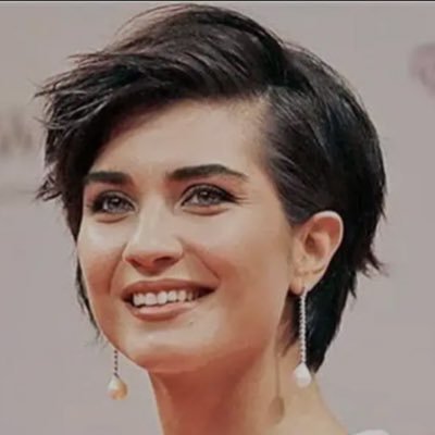 قل للمستحيل وداعاً .. أنت لديك رب يصف نفسه بـ فعال لما يريد ويشد أزرك بأنه على كل شئ قدير..