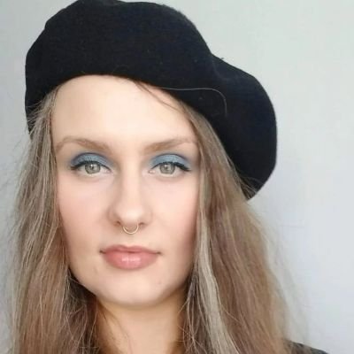 urban Red River Métis.
creative writer and poet.
survived and descended from plains, swamps, swords, pens, prayers, cities, old and antipodal lands, etc