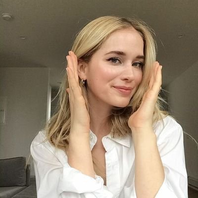 goldenmuse_'s profile picture. 𝐈𝐈. 𝘗𝘙𝘐𝘝𝘈𝘛𝘌 𝘛𝘏𝘖𝘜𝘎𝘏𝘛𝘚 𝓣𝚑𝚎 𝓖𝚘𝚕𝚍𝚎𝚗 𝓜𝚞𝚜𝚎 ʙʀɪᴛɪꜱʜ 🏴󠁧󠁢󠁥󠁮󠁧󠁿 (🄿𝙾𝙴𝙼𝚂 // 🄻𝙴𝚃𝚃𝙴𝚁𝚂// 🅅𝙴𝚁𝚂𝙴𝚂)