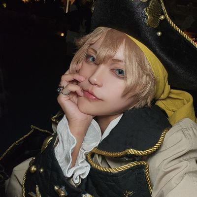 @inadenn1111_cos