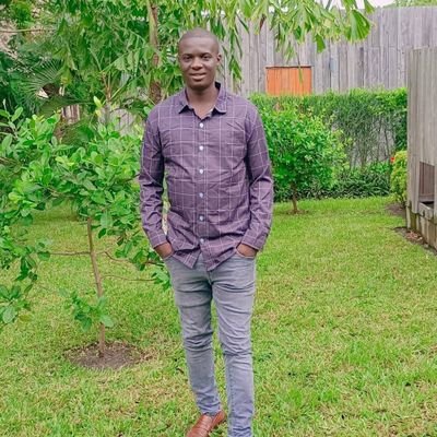 thispeetah's profile picture. selfless...mellow mood..reggaemylitis...