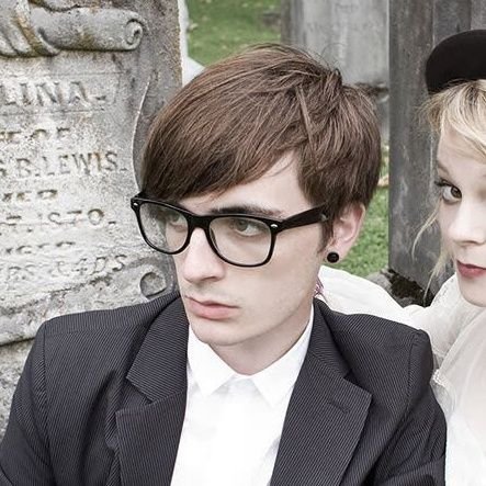 onehandedmode's profile picture. I'm feeling so tired today in my human body.
I think I'll put myself to sleep.