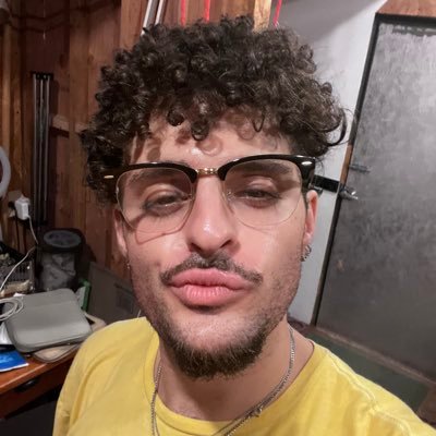 libra | 777 | 5’7 twink