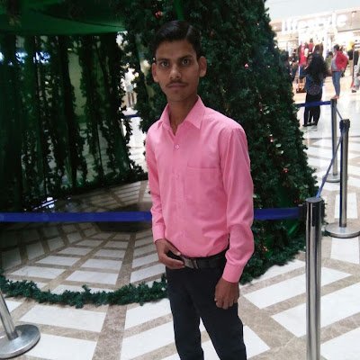 SaniGutqmbcn's profile picture. 