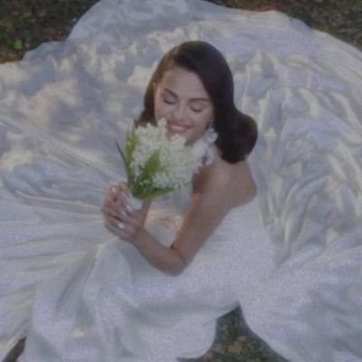 selsbluestflame's profile picture. she/her | I mean I could but why would I want to💁🏼‍♀️