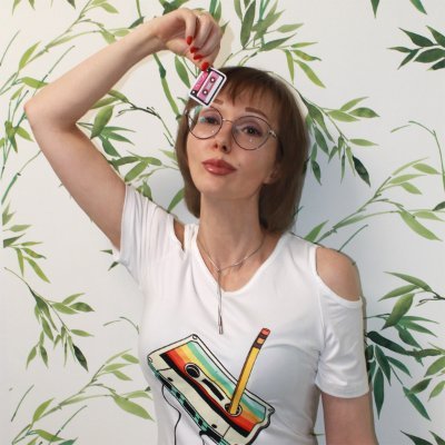 При артобстреле эта сторона улицы наиболее опасна.