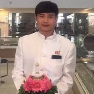 PatSntya38521's profile picture. 