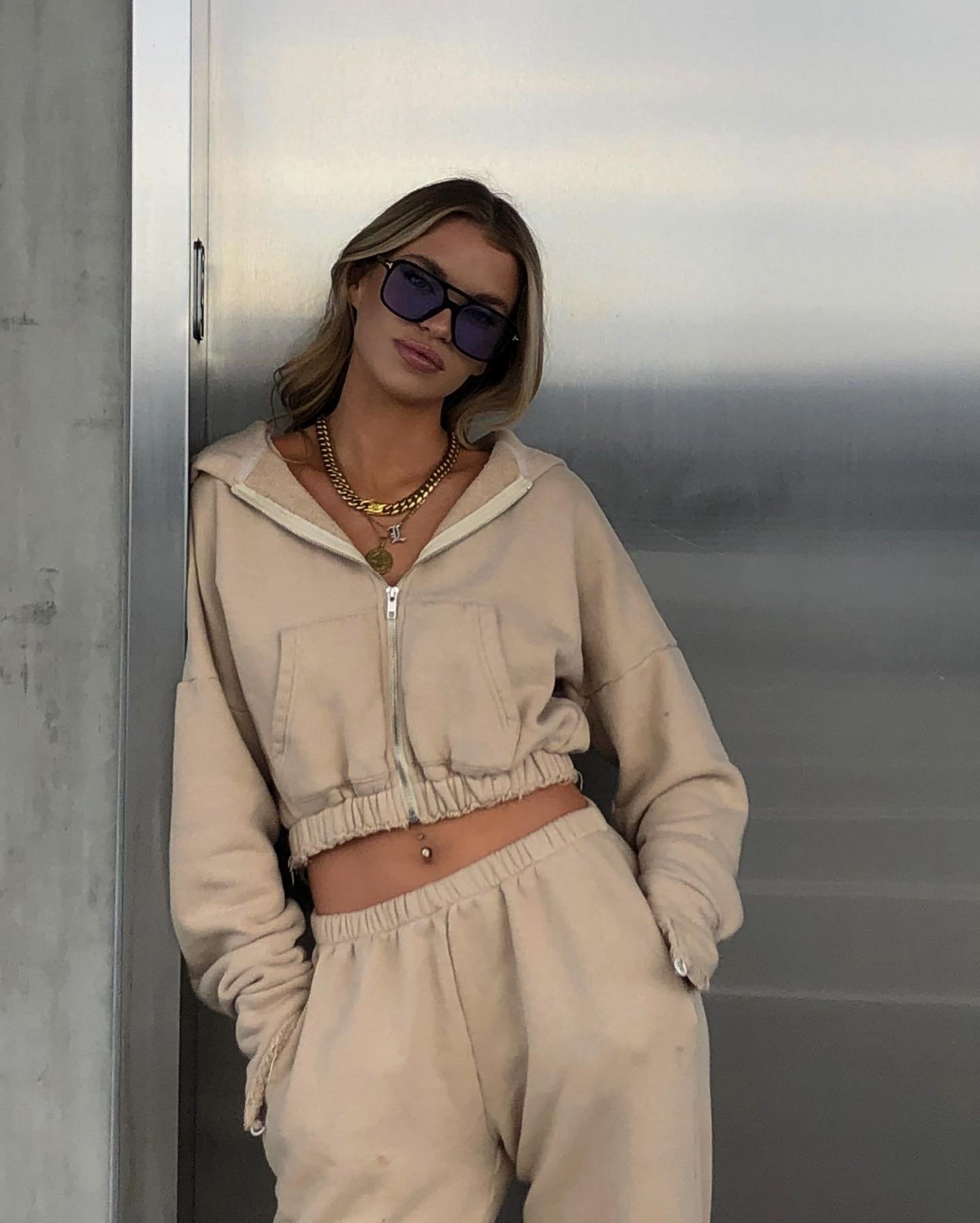 AriaHoren18927's profile picture. 