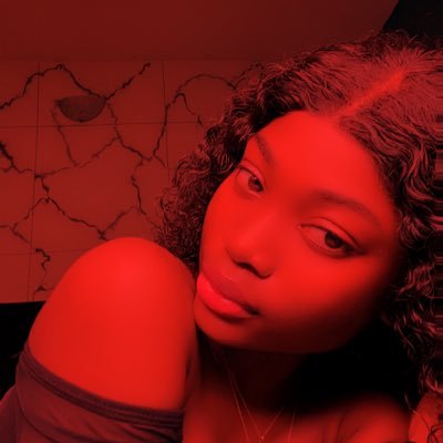 rachiespeakssol's profile picture. 