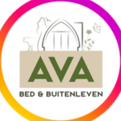 Als je goed bent voor de koe, is de koe goed voor you! 🐄#koeienindewei 😴B&B #podAva 🏡 #koeientuin🌳 https://t.co/mitZqOoyHr Rundveebedrijf Stelling