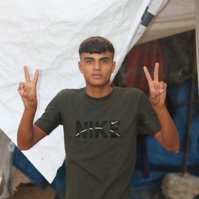 📍Gaza Palestine📍
Age::16
I am fighting to save my family from Gaza. Donate to us here🙏💔
https://t.co/LWmHvq7LL7