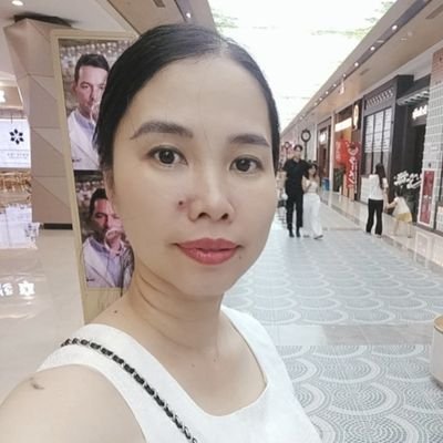 Mỗi ngày mới là một trang giấy trắng. Hôm nay bạn viết gì lên đó?Mong kết nối
với nhiều bạn bè trên hành tinh xanh này.