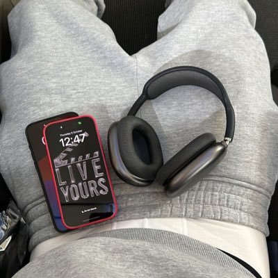 Nvm_joshh's profile picture. 