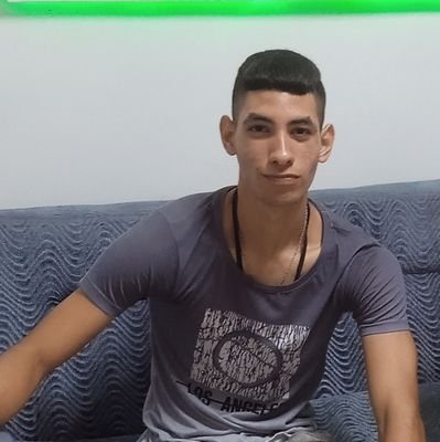 Estudiante de derecho, me apasiona la historia, tecnología y geopolítica y en especial los casos de China y Rusia