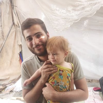 moatsem2086303's profile picture. Moatasem, 26 years old, lives in a tent in Gaza and is trying to protect my daughter from the horrors of war.

Please help me survive👇