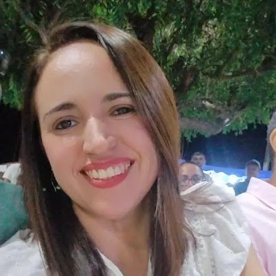 vaniasousa763's profile picture. 