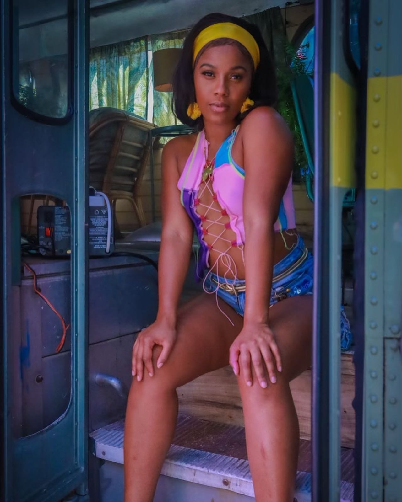 cozyclassie's profile picture. 