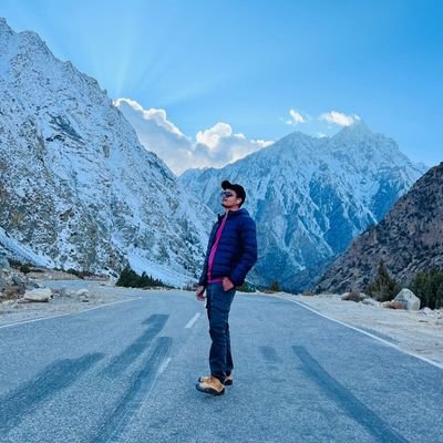 IamRohanDave's profile picture. PROUD INDIAN🇮🇳