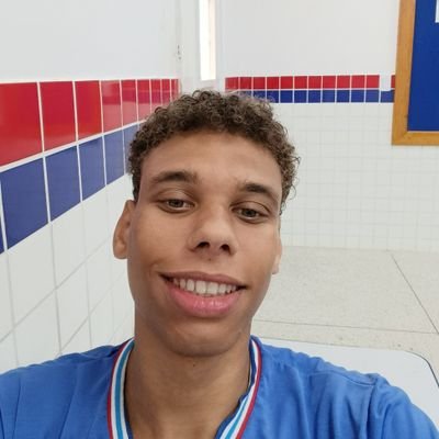 Mateus, servo de Cristo, gerado e não gerado, Filho de Deus! Que o Senhor dos séculos tenha misericórdia de mim.