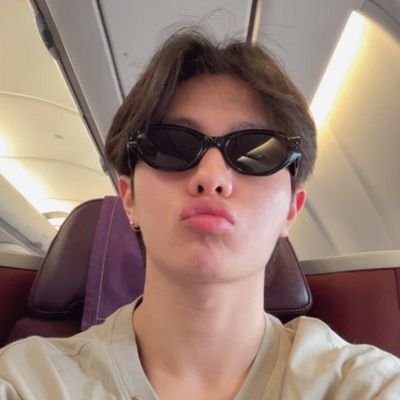 i love 𝒘𝒊𝒍𝒍𝒊𝒂𝒎𝒆𝒔𝒕 never hurts a day ｡⁠*ﾟ⁠+ ✿ ✧⁠ *⁠ 。
