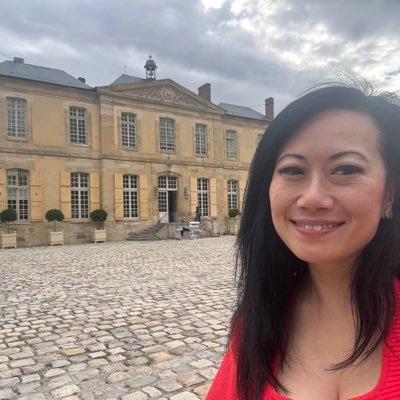Passionate about building genuine relationships and connecting people