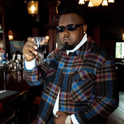 MonarkIsHere001's profile picture. I am ViBES-MaNCHiNE

music is a universal language

EVENTUS
🔊 

Monark IsHere