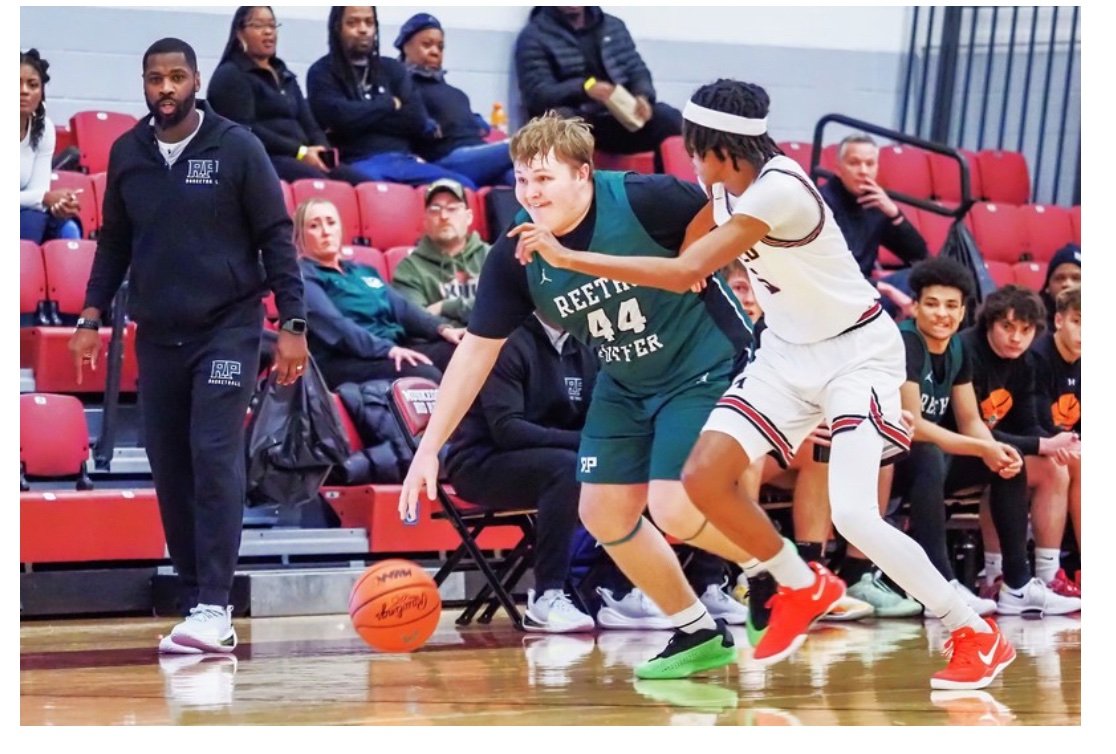 Hank_44_Mitch's profile picture. Reeths-Puffer 28’| 5’11| 3.5 GPA