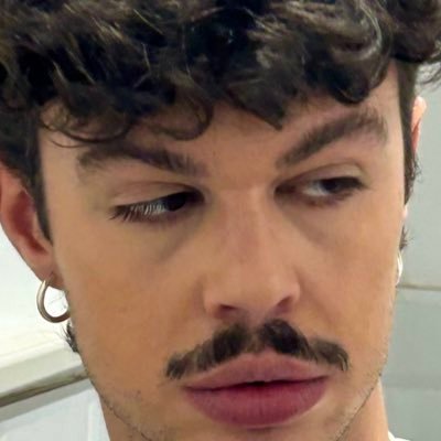 endikacortazarr's profile picture. 