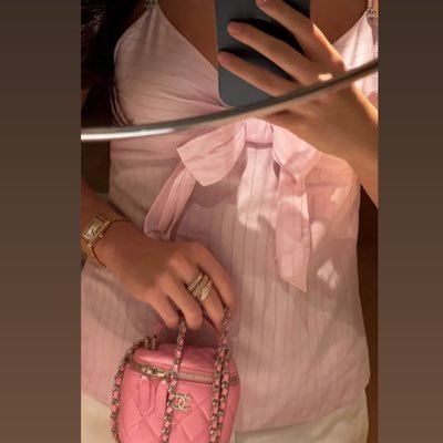 hisbunbun1's profile picture. 🥥📸🍸🤍